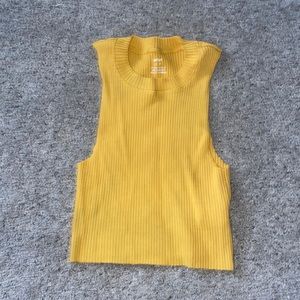 Size small crop top